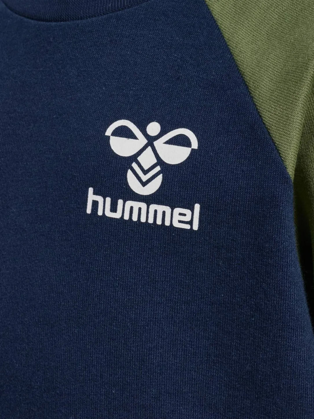 hmlASSYM SWEATSHIRT