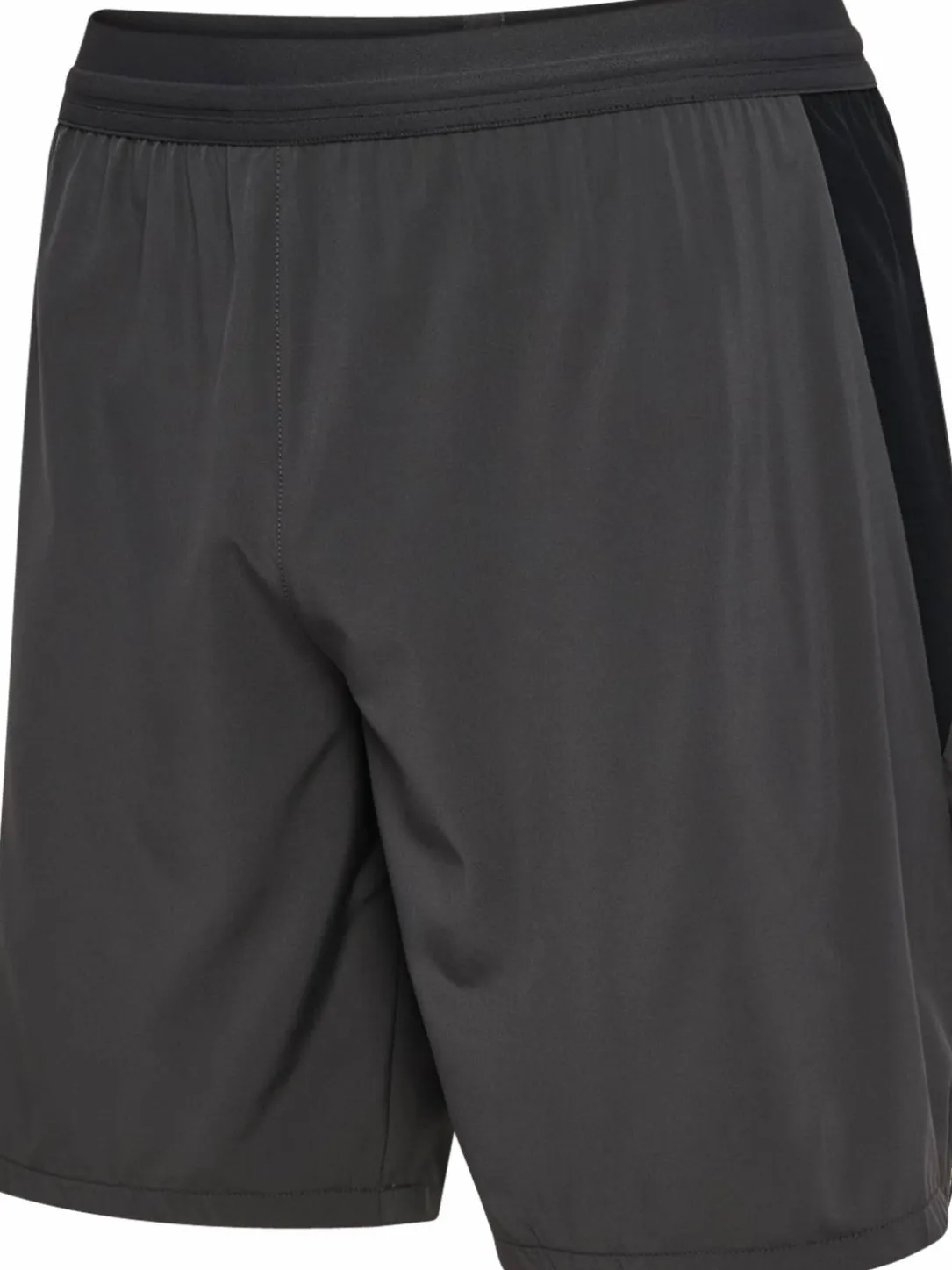 hmlBLAZE26 PRO TRAINING SHORTS