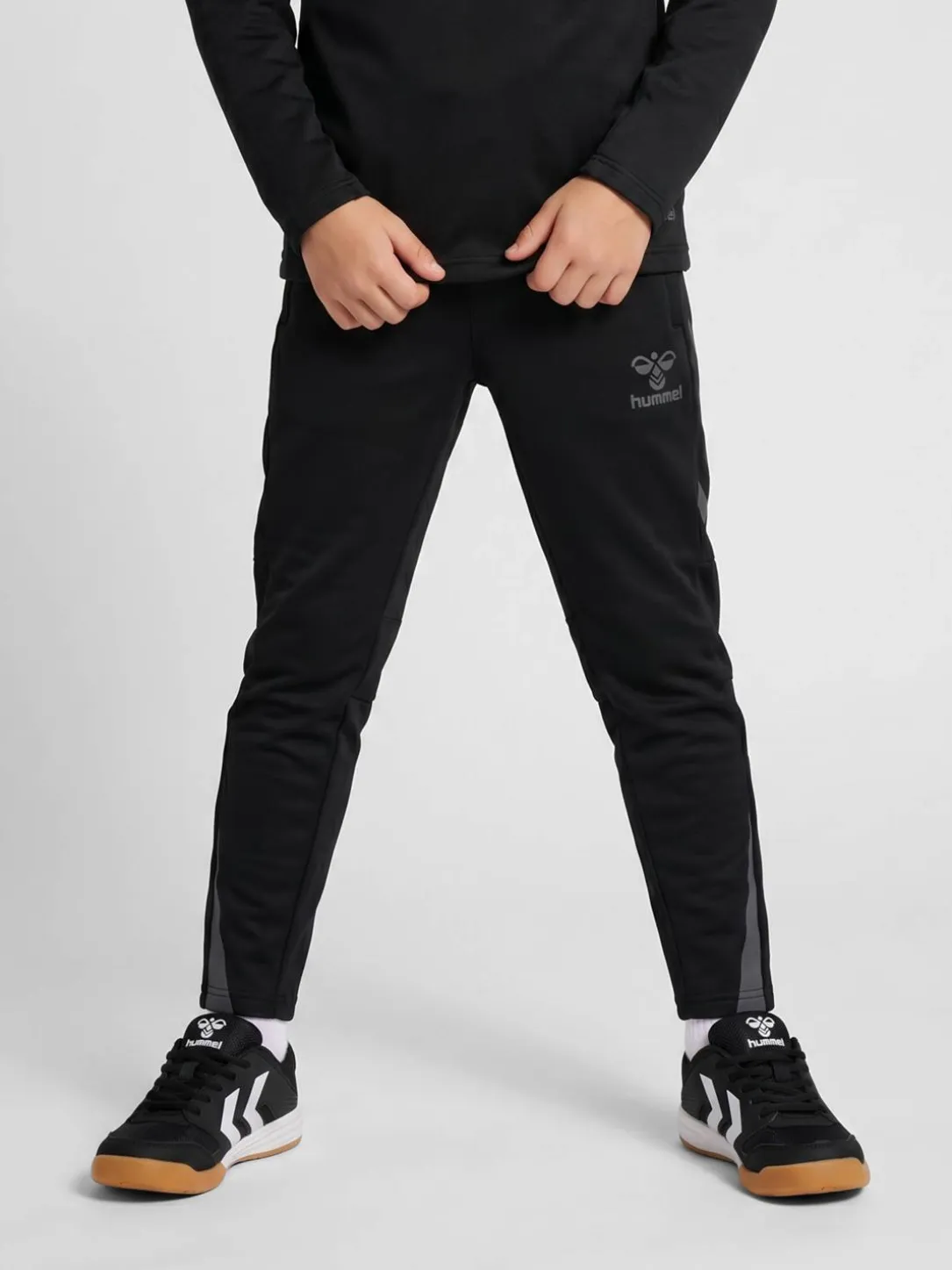 hmlBTC WINTER TRAINING PANTS KID