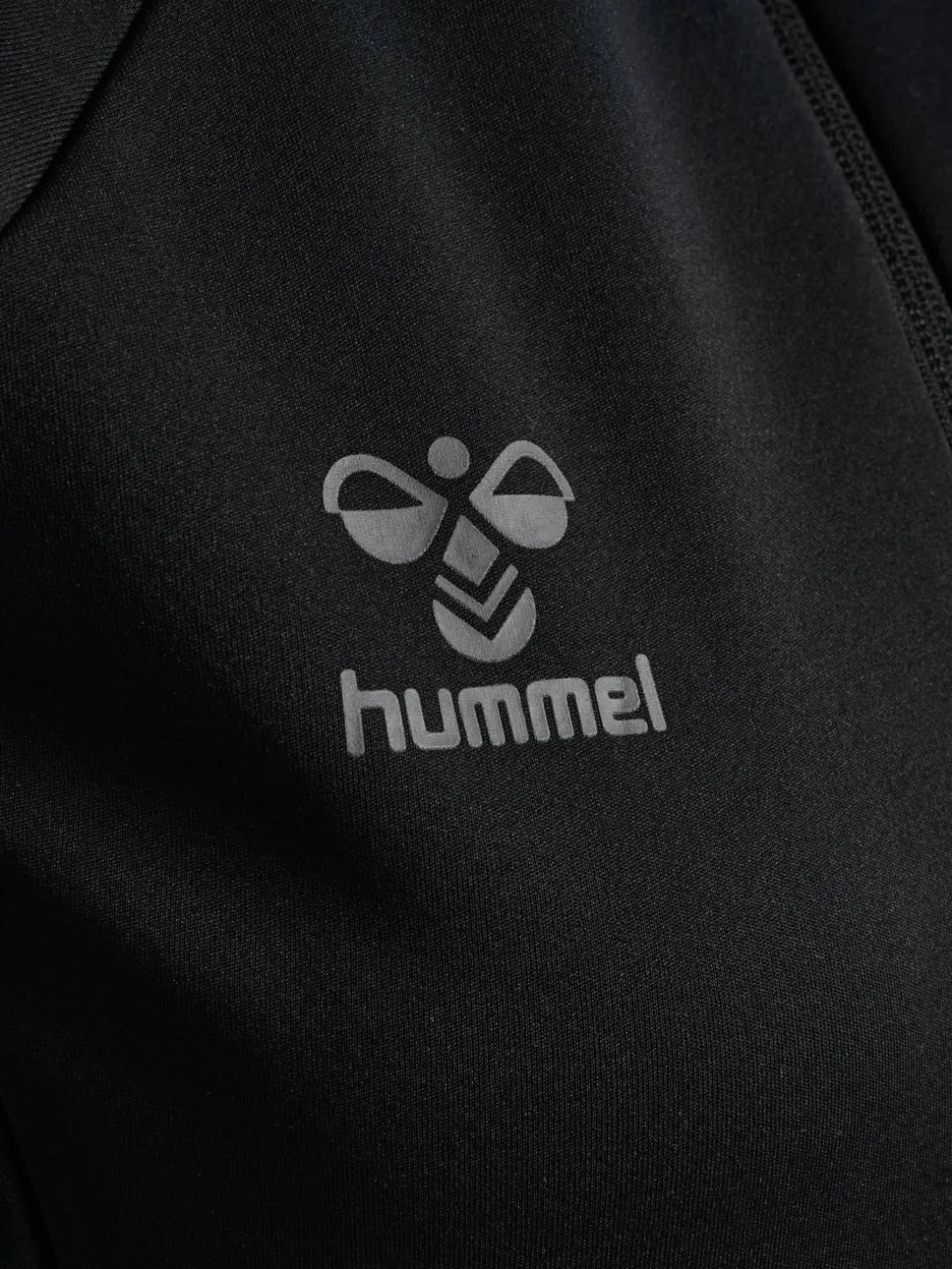 hmlCIMA 2.0 ZIP HOODIE WOMAN