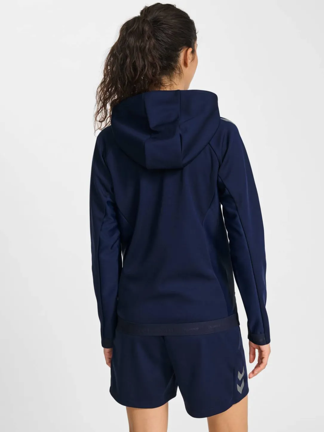 hmlCIMA 2.0 ZIP HOODIE WOMAN