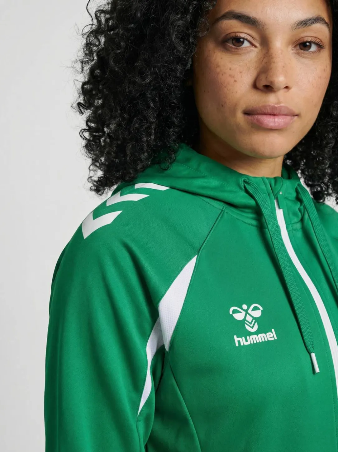 hmlCORE 2.0 ZIP HOODIE WOMAN
