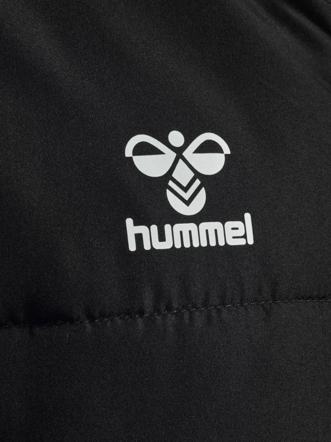 hmlESSENTIAL SHORT BENCH JKT KIDS