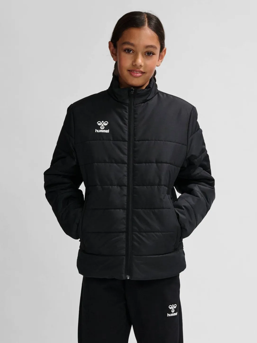 hmlESSENTIAL SHORT BENCH JKT KIDS