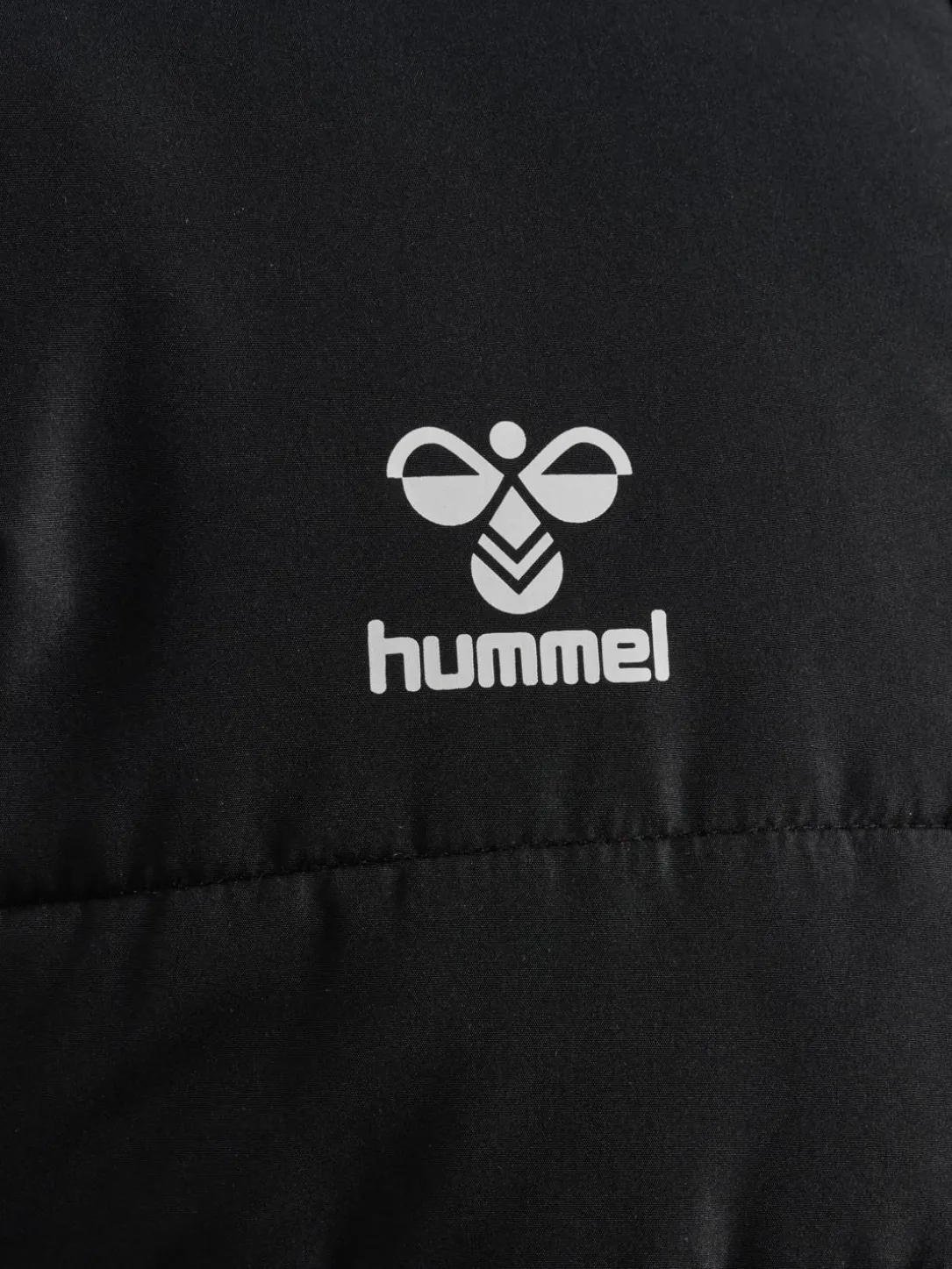 hmlESSENTIAL SHORT BENCH JKT