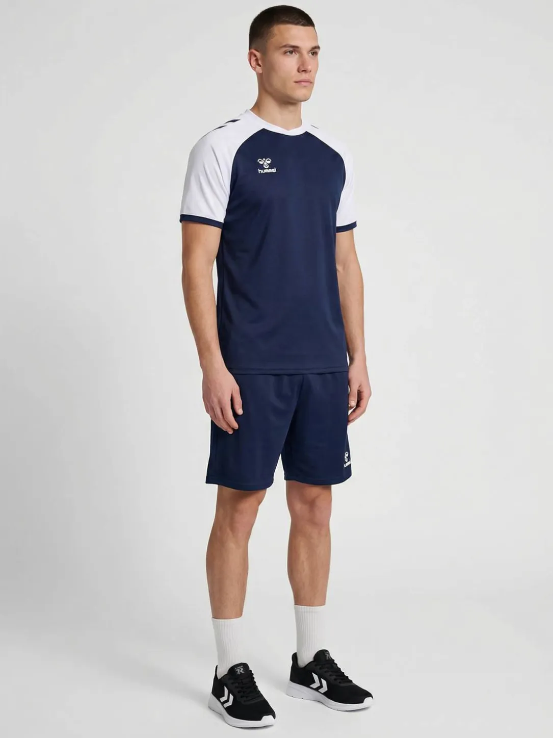 hmlESSENTIAL SHORTS