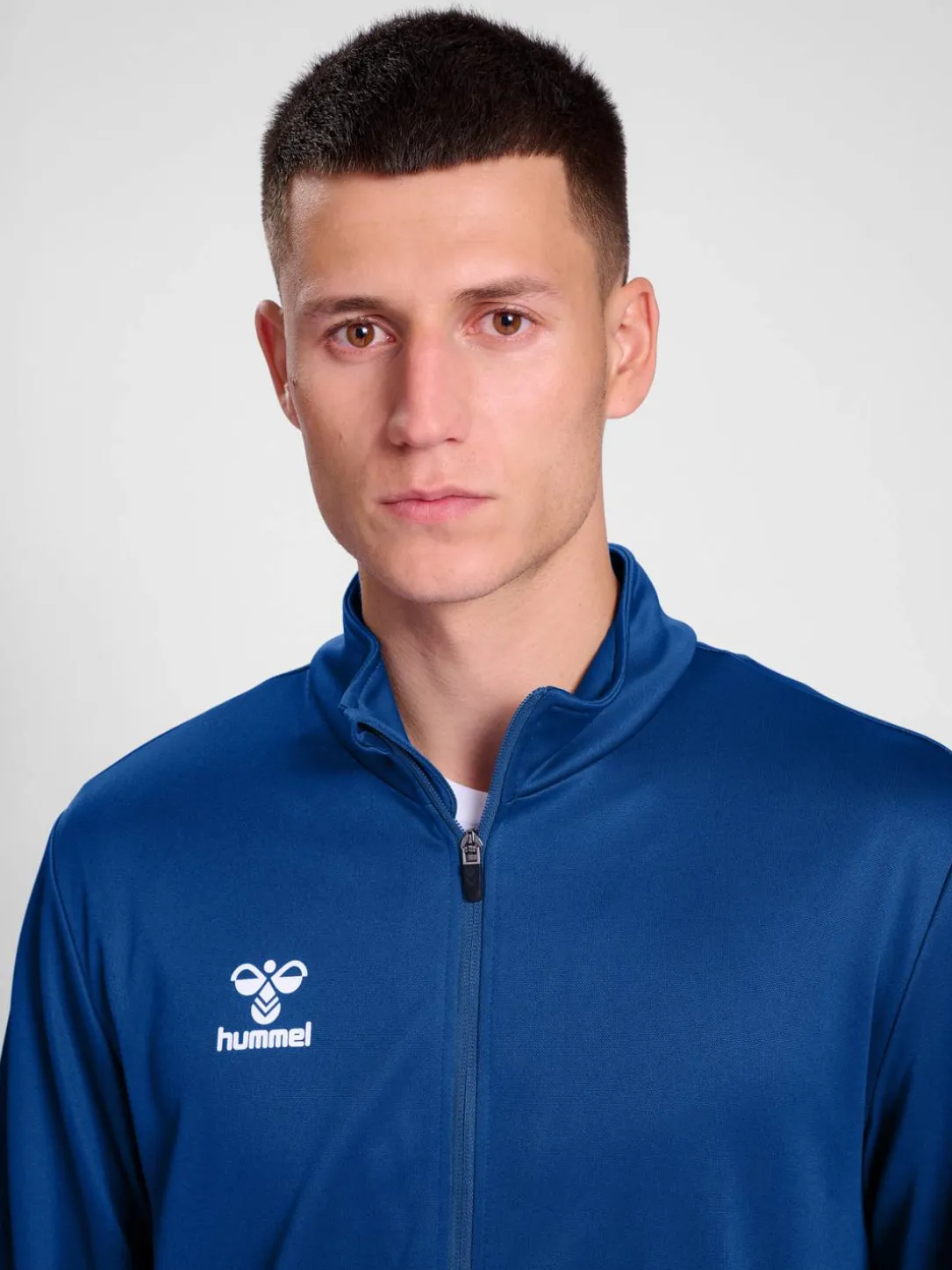 hmlESSENTIAL TRACK JACKET