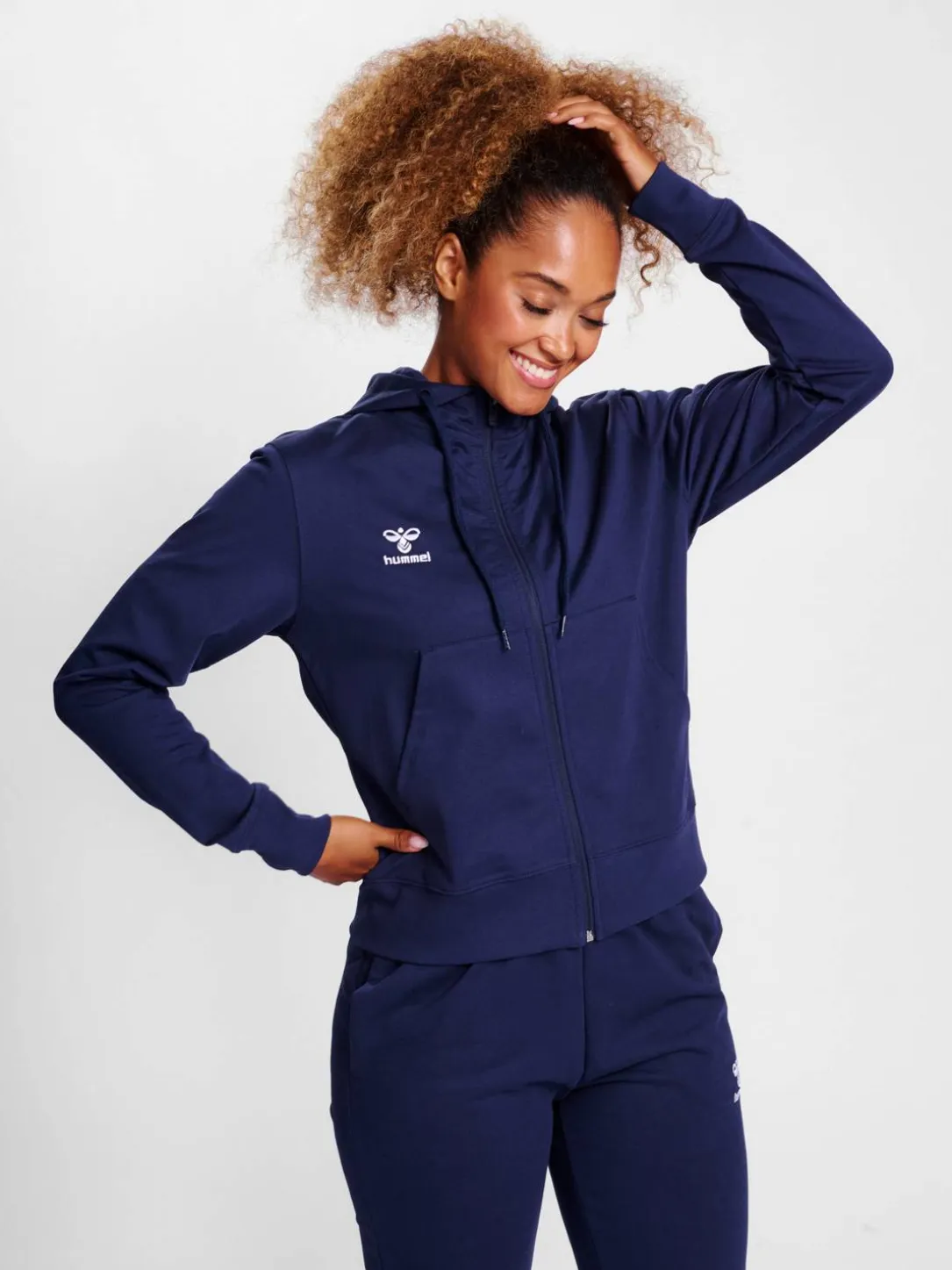hmlGO 2.0 ZIP HOODIE WOMAN