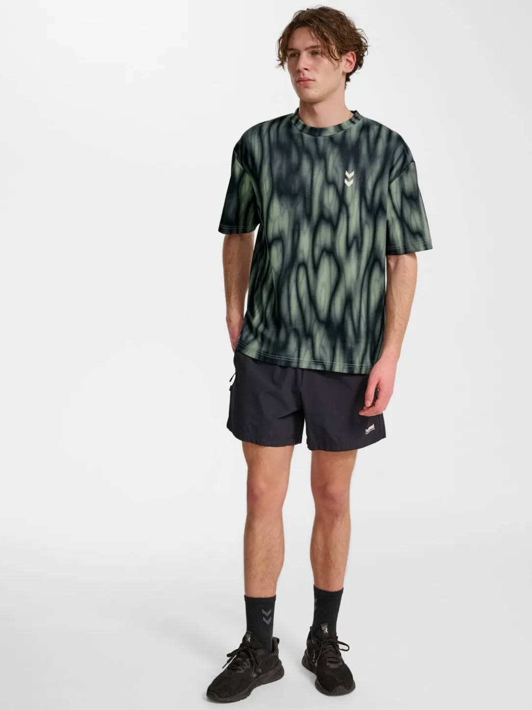 hmlHIIT AOP LOOSE T-SHIRT S/S