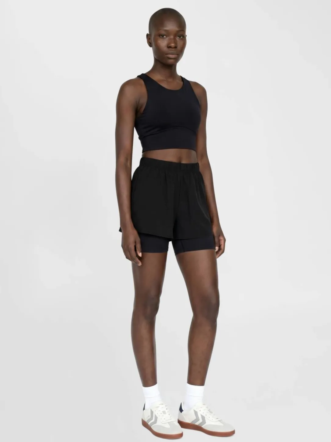 hmlHIIT INTENSITY W 2 IN 1 SHORTS