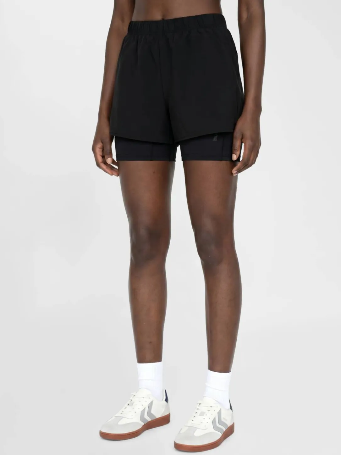 hmlHIIT INTENSITY W 2 IN 1 SHORTS