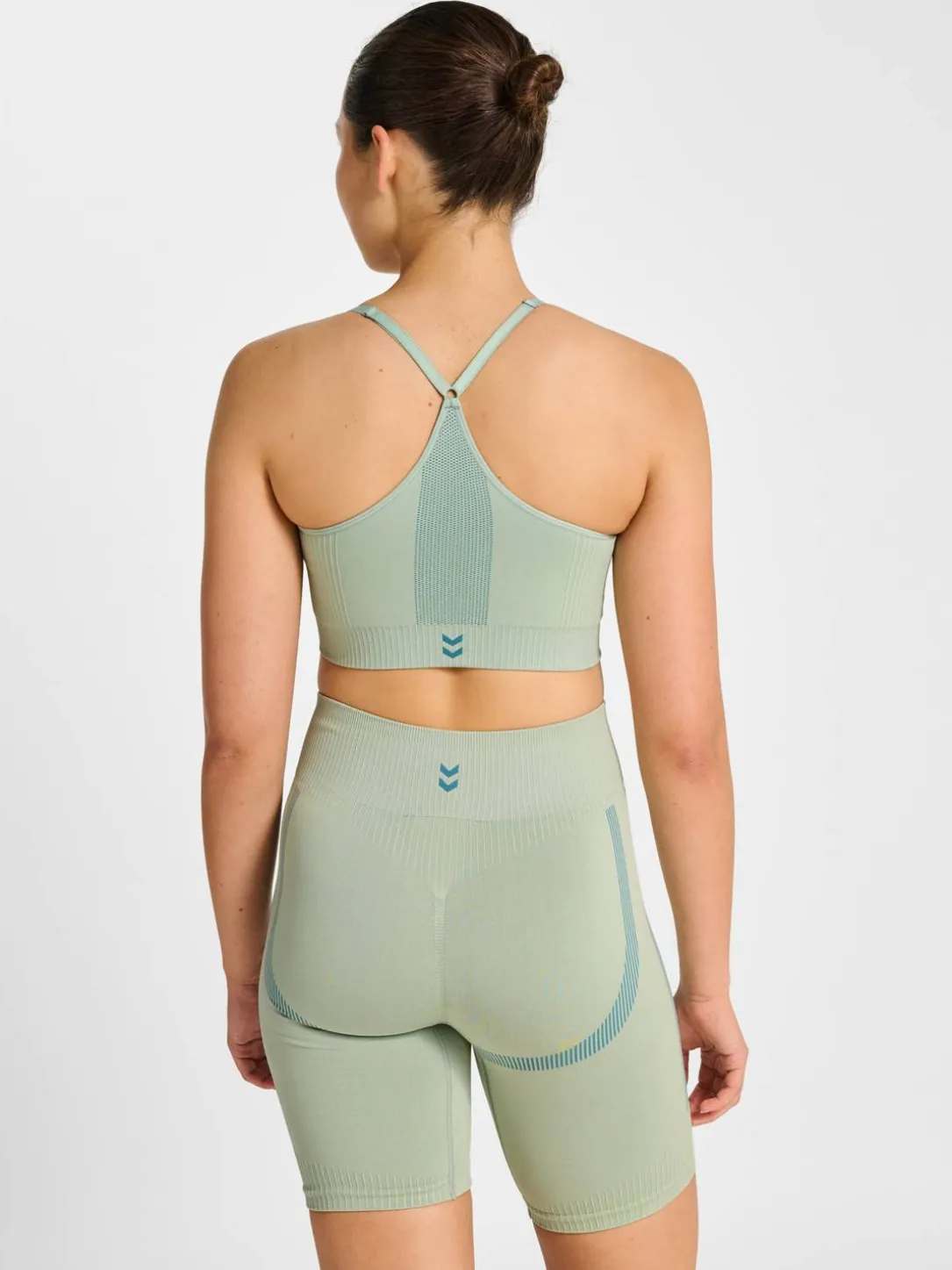 hmlHIIT SEAMLESS PADDED BRA