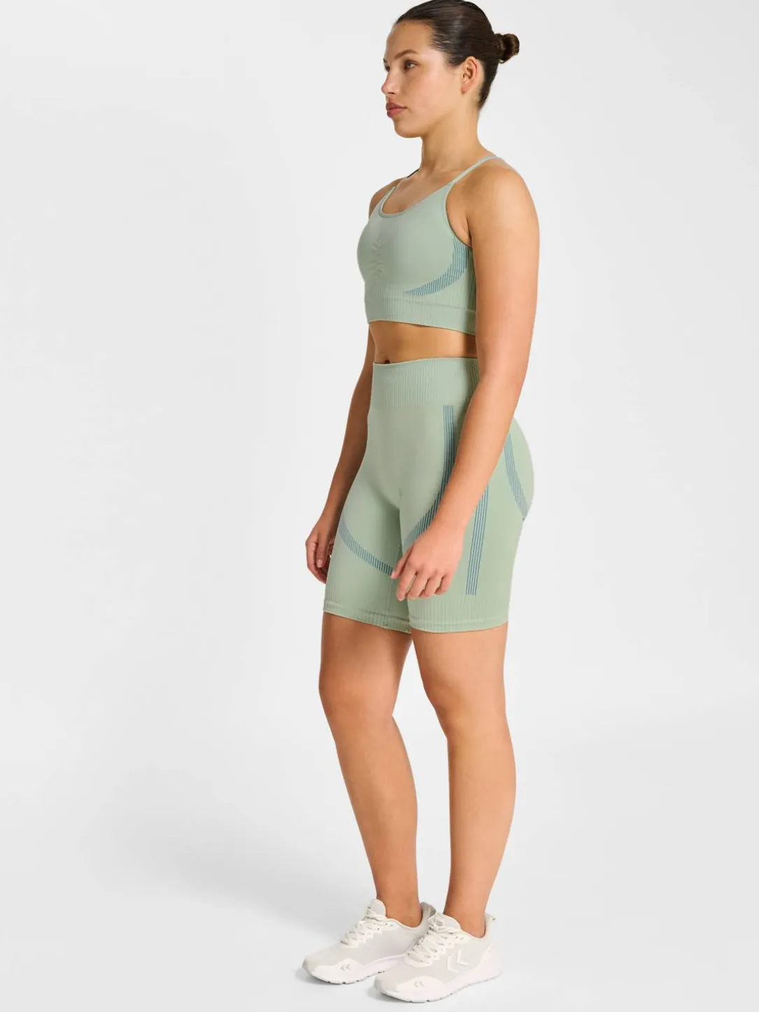 hmlHIIT SEAMLESS SHORT TIGHTS