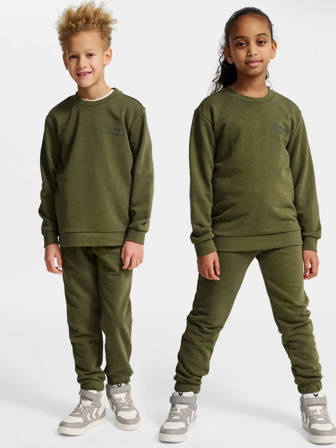 hmlJR BASE SWEAT SET