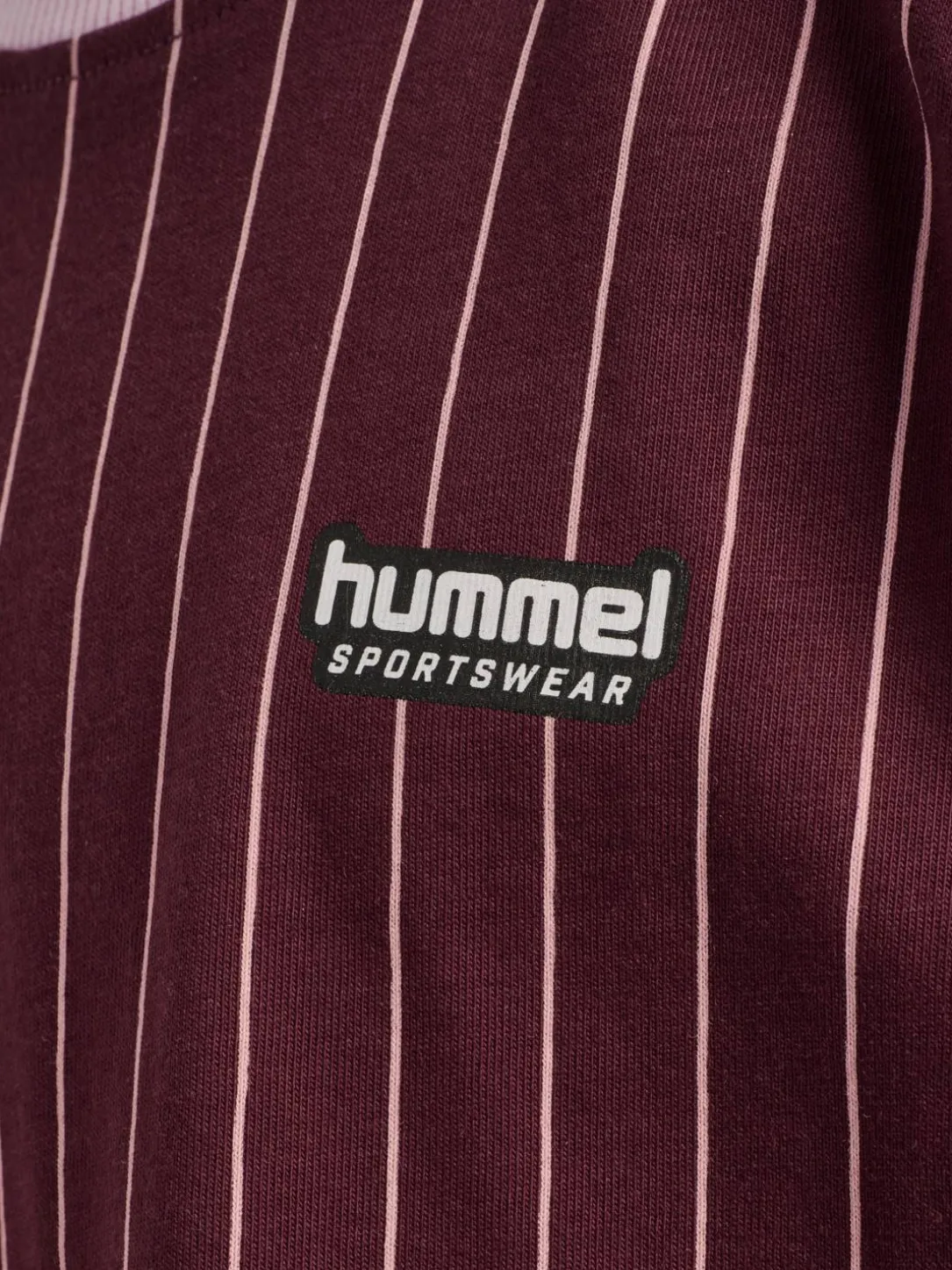 hmlJR BOXY AOP PIN T-SHIRT S/S