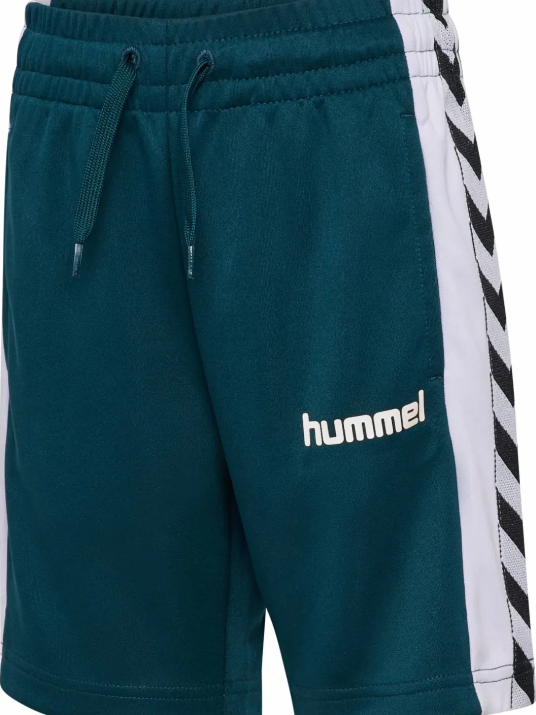 hmlJR CHEVRON SHORTS