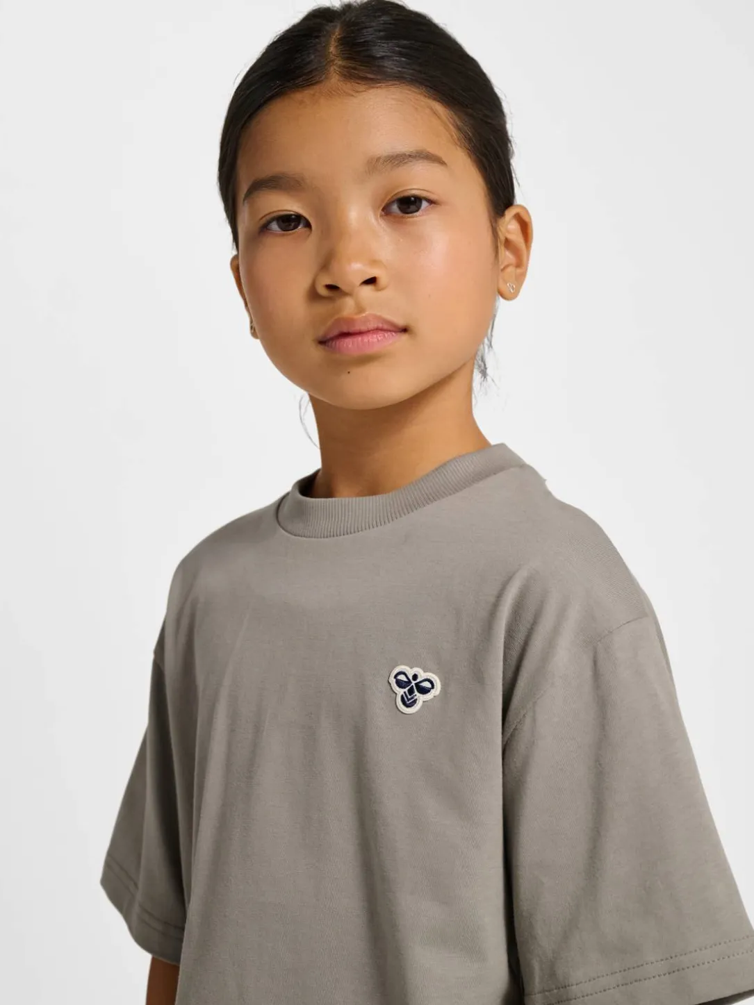 hmlJR LOOSE T-SHIRT S/S BEE