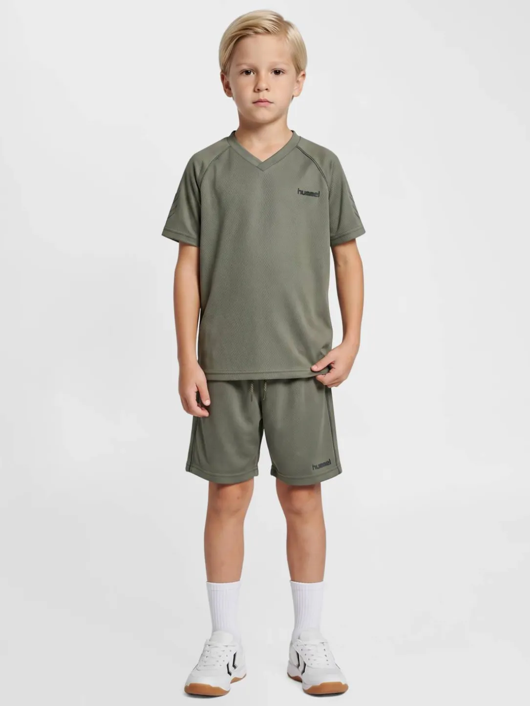 hmlJR REG ACTIVE SHORTS