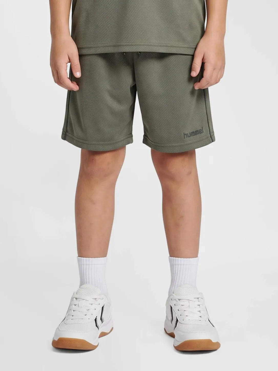 hmlJR REG ACTIVE SHORTS