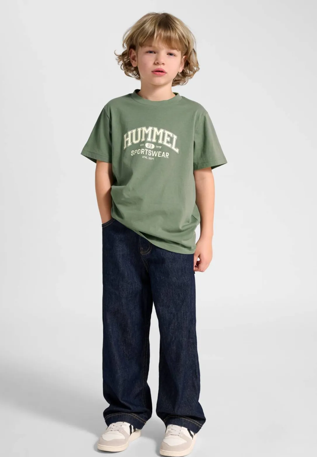 hmlJR REG GRAPHIC T-SHIRT S/S