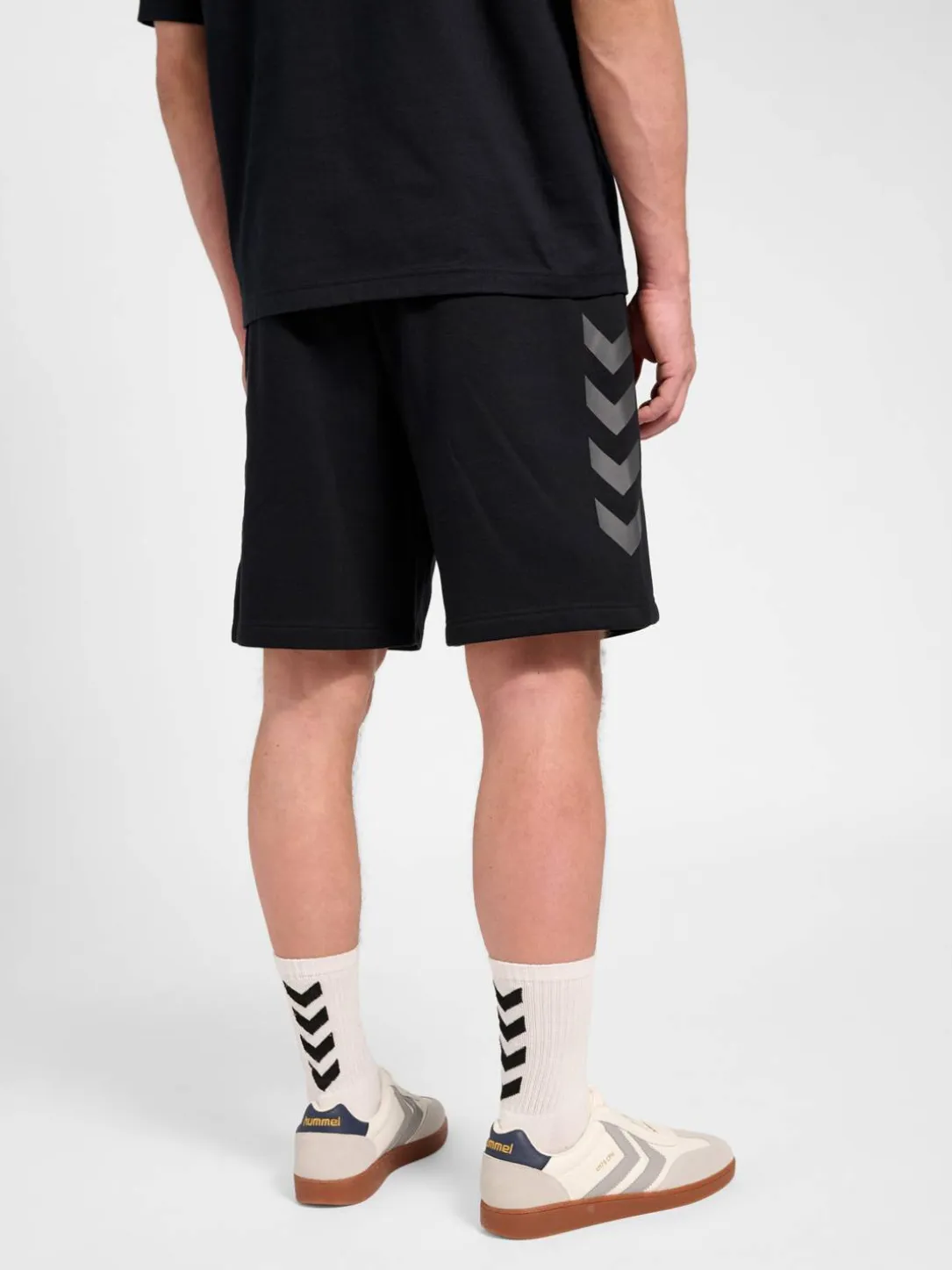 hmlKEEPER CHEVRON SHORTS