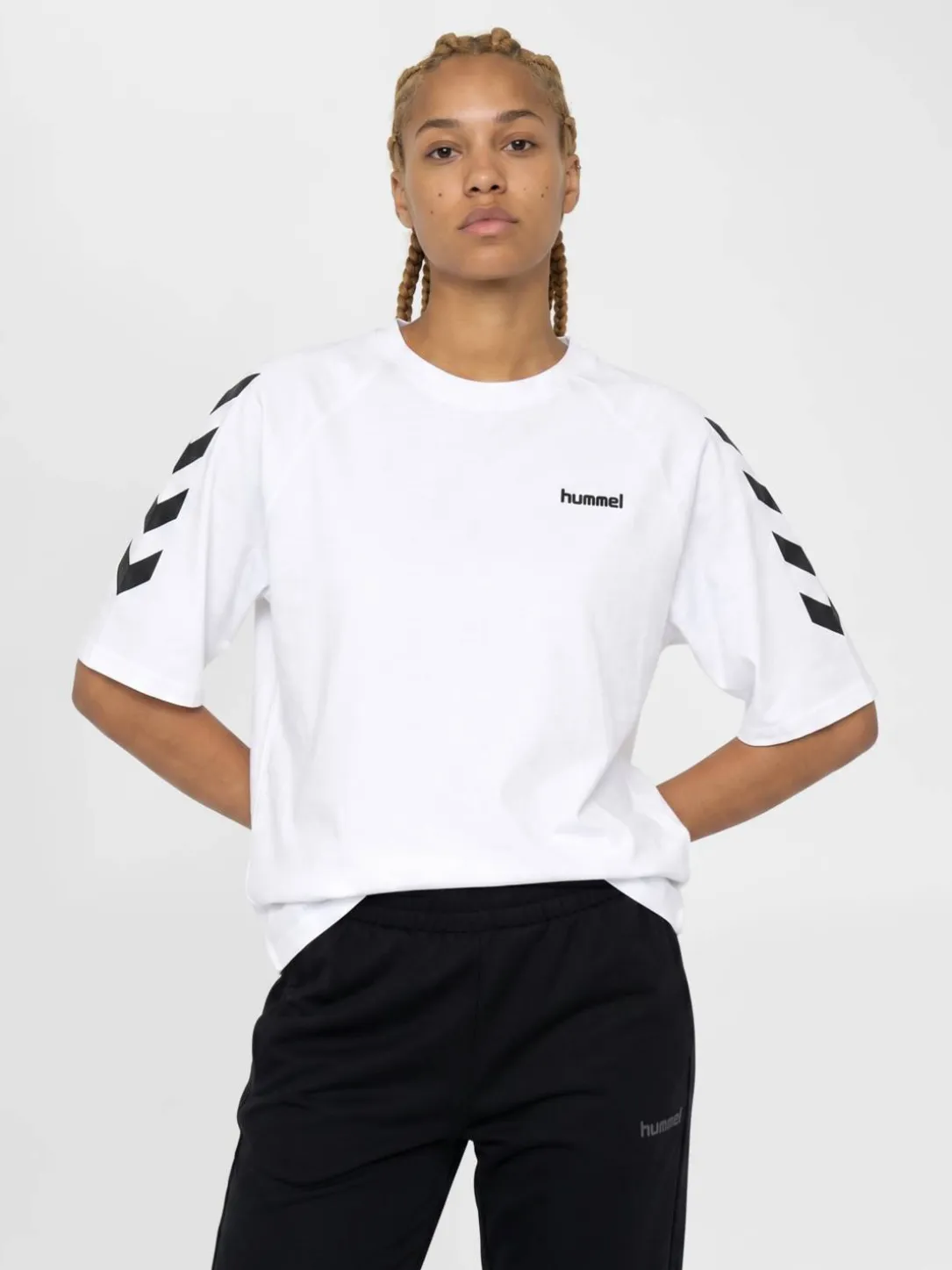 hmlKEEPER CHEVRON W T-SHIRT S/S