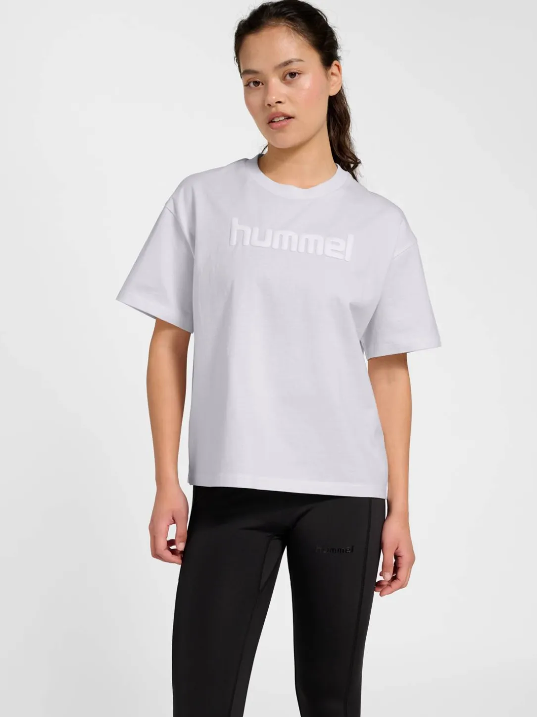 hmlKEEPER GRAPHIC W T-SHIRT S/S
