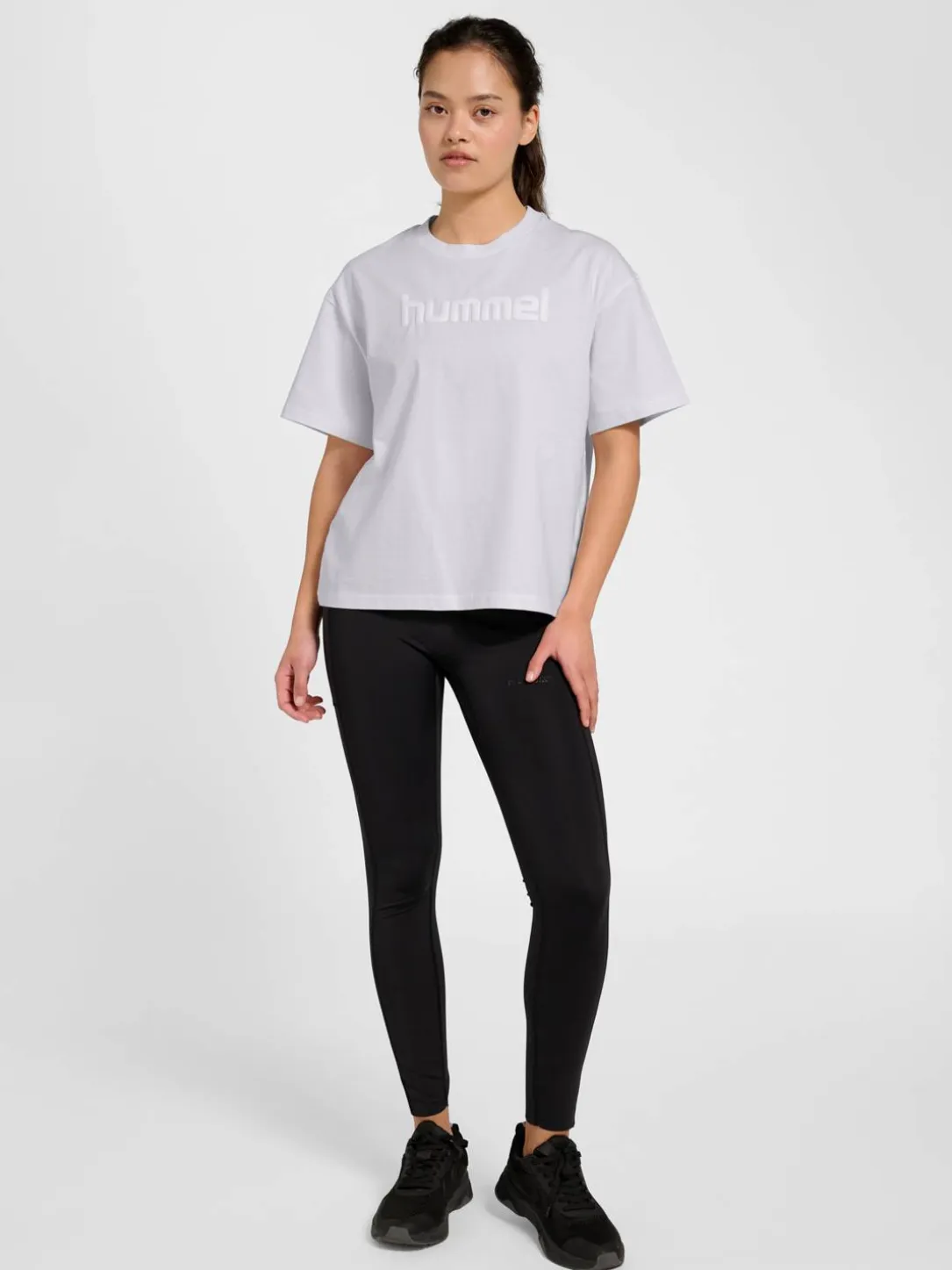 hmlKEEPER GRAPHIC W T-SHIRT S/S