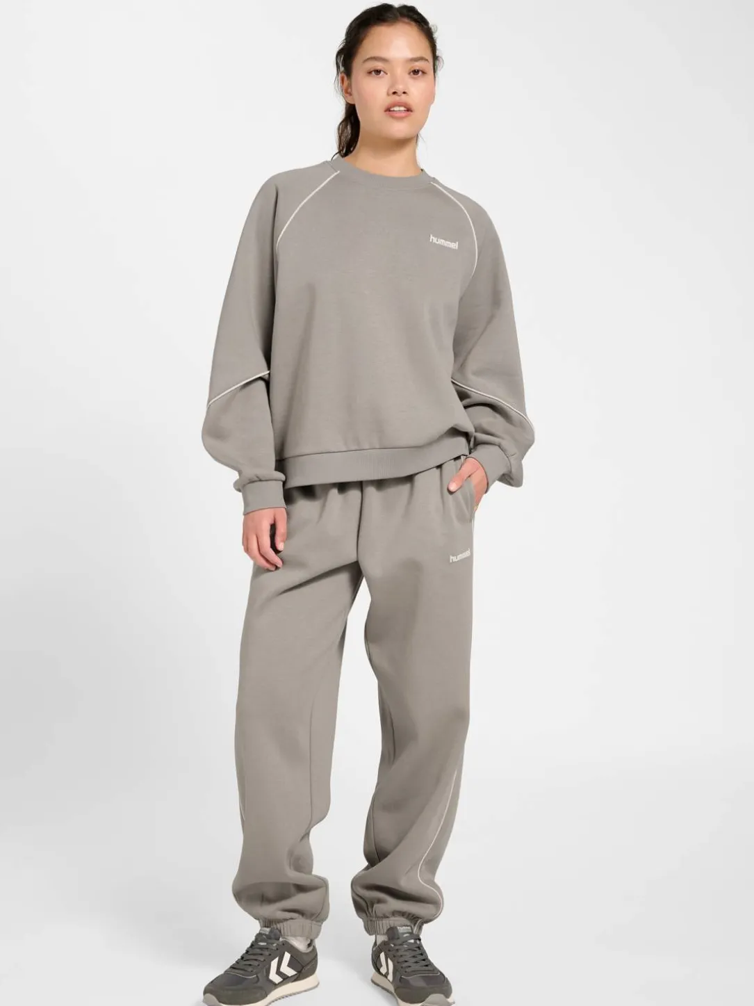 hmlKEEPER W PIPING SWEATPANT