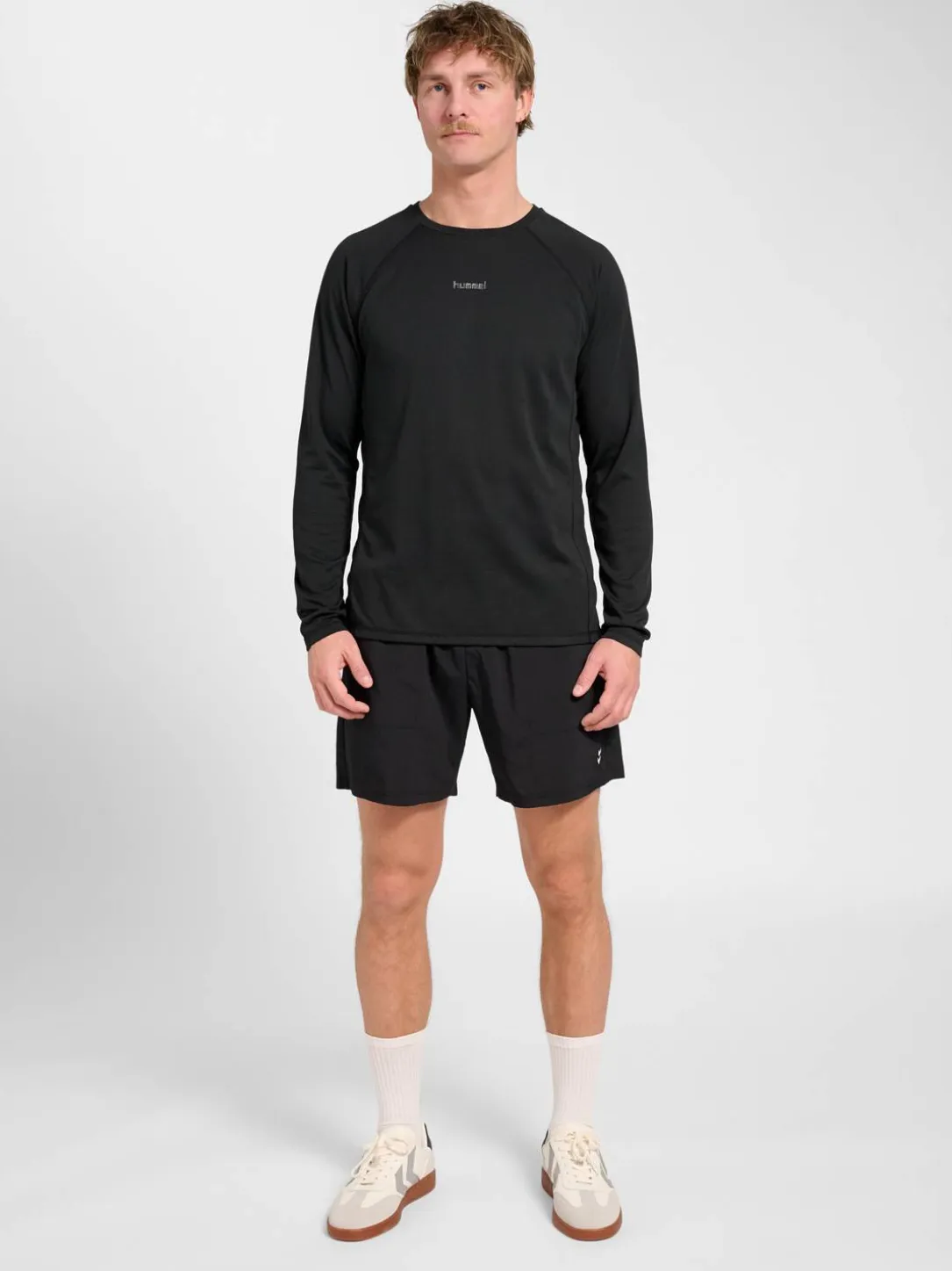 hmlMOMENTUM T-SHIRT L/S