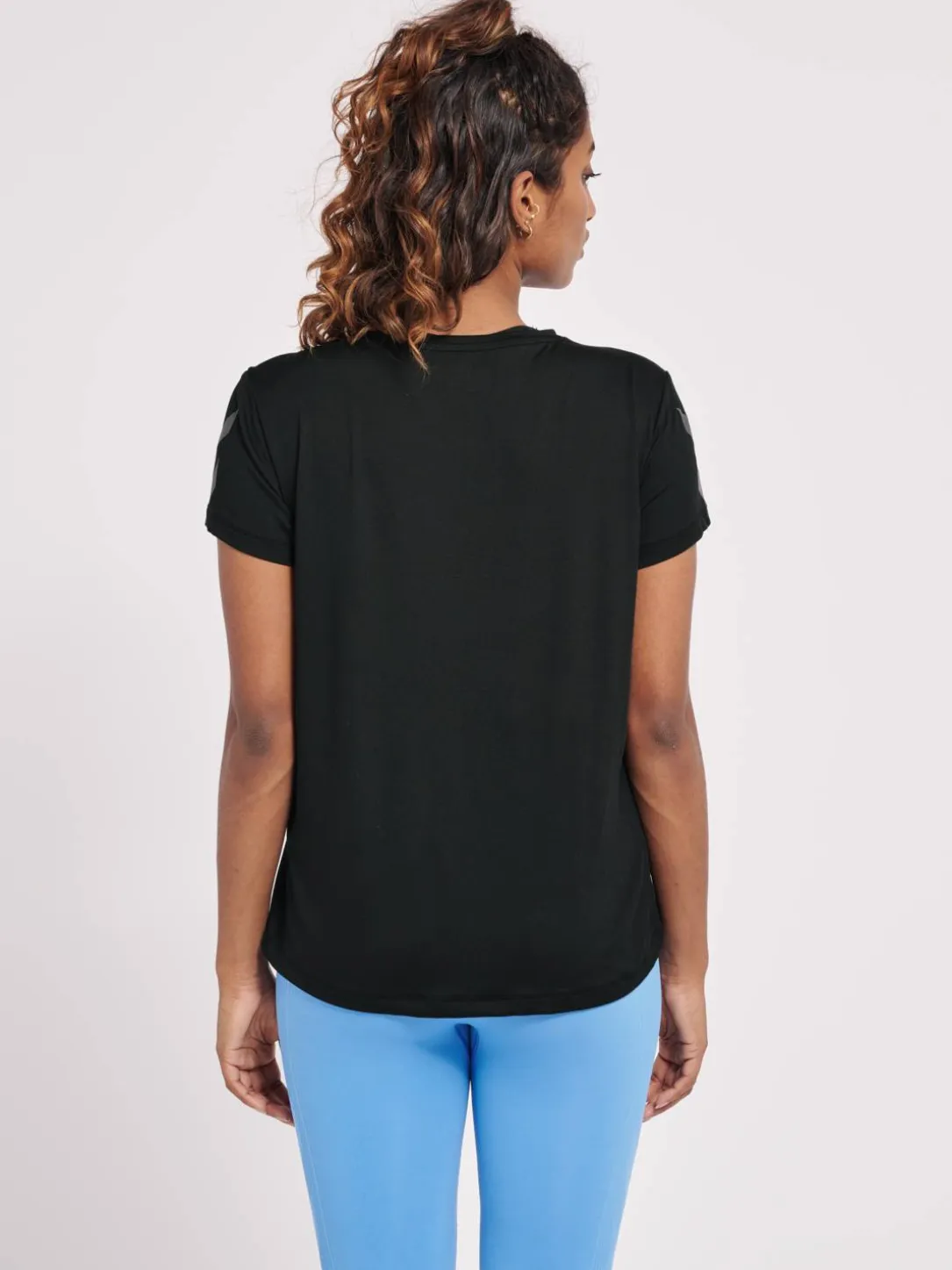 hmlMT TAYLOR T-SHIRT