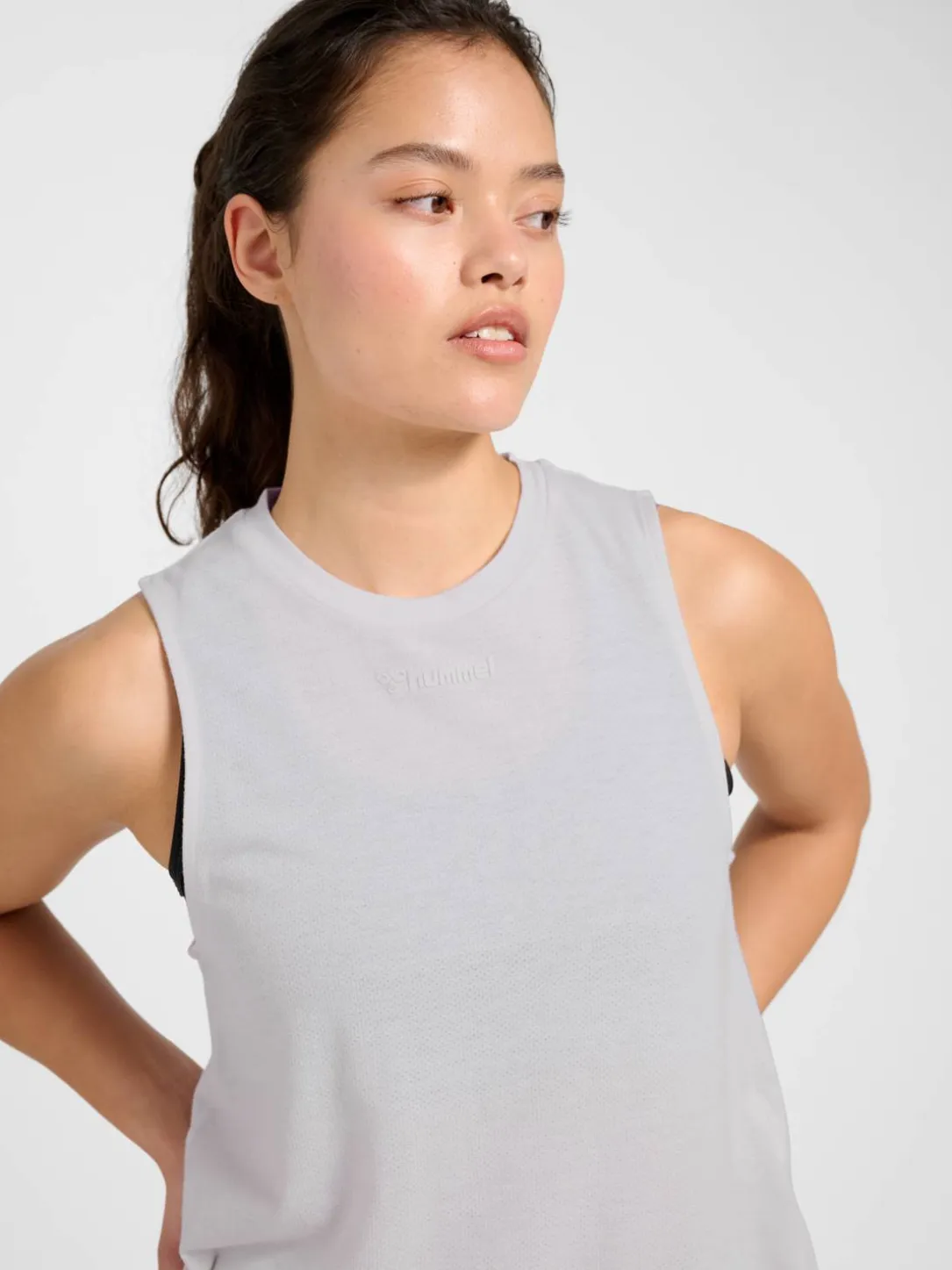 hmlMT VANJA SHORT MUSCLE TANKTOP
