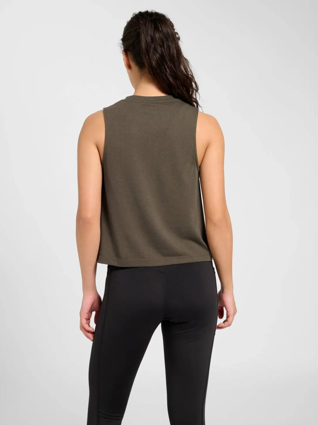 hmlMT VANJA SHORT MUSCLE TANKTOP