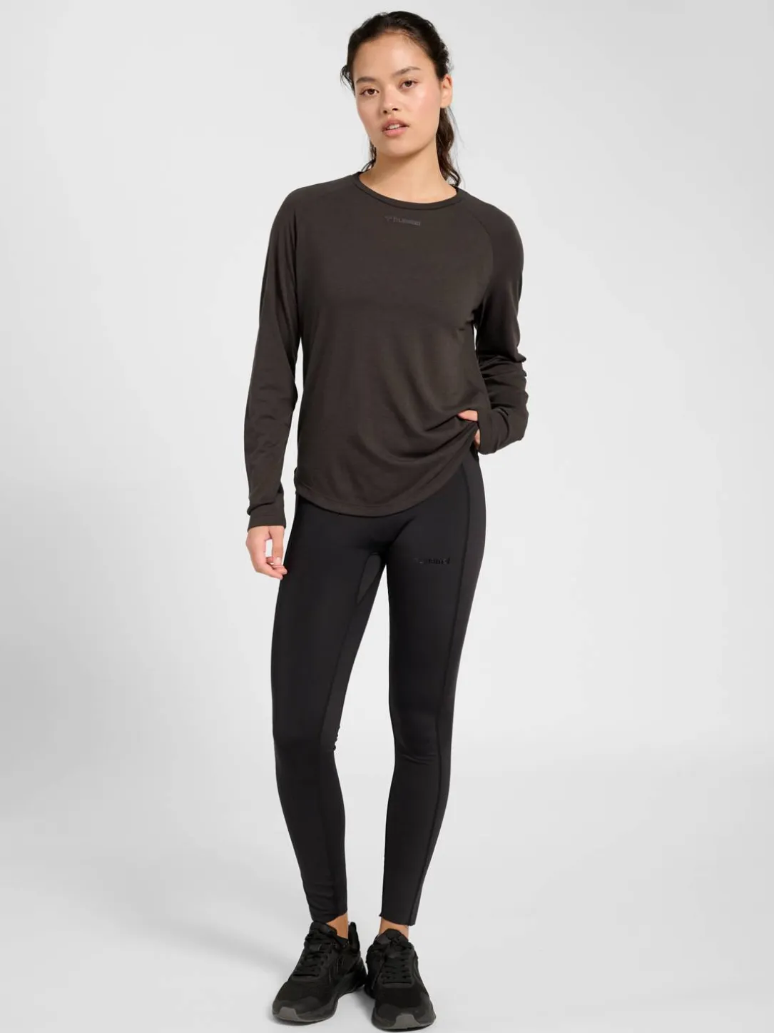 hmlMT VANJA T-SHIRT L/S