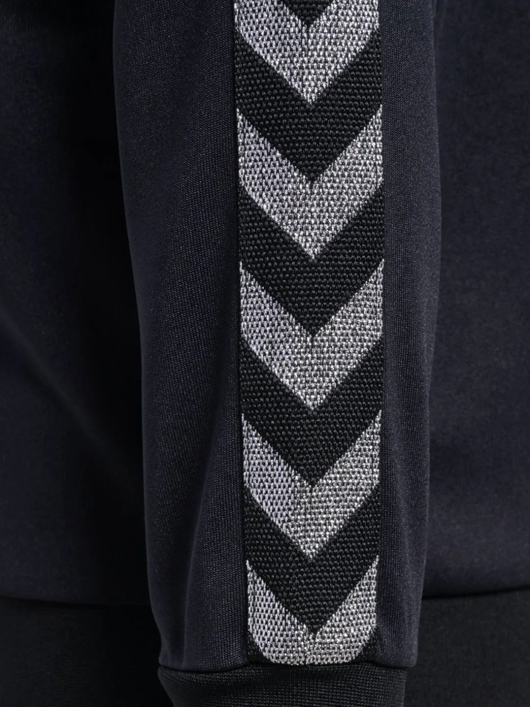 hmlNOMA ZIP JACKET