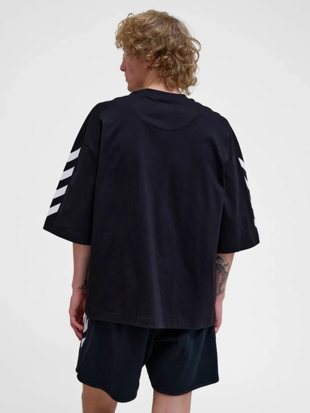 hmlOVERSIZED WILLY T-SHIRT SW