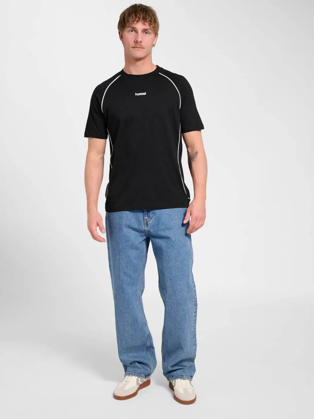 hmlPITCH REST DAY T-SHIRT S/S