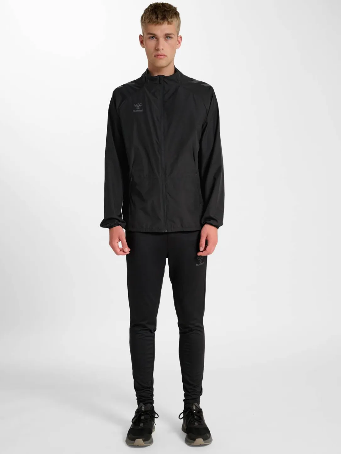 hmlPRO TRAINING LIGHTWEIGHT JACKET