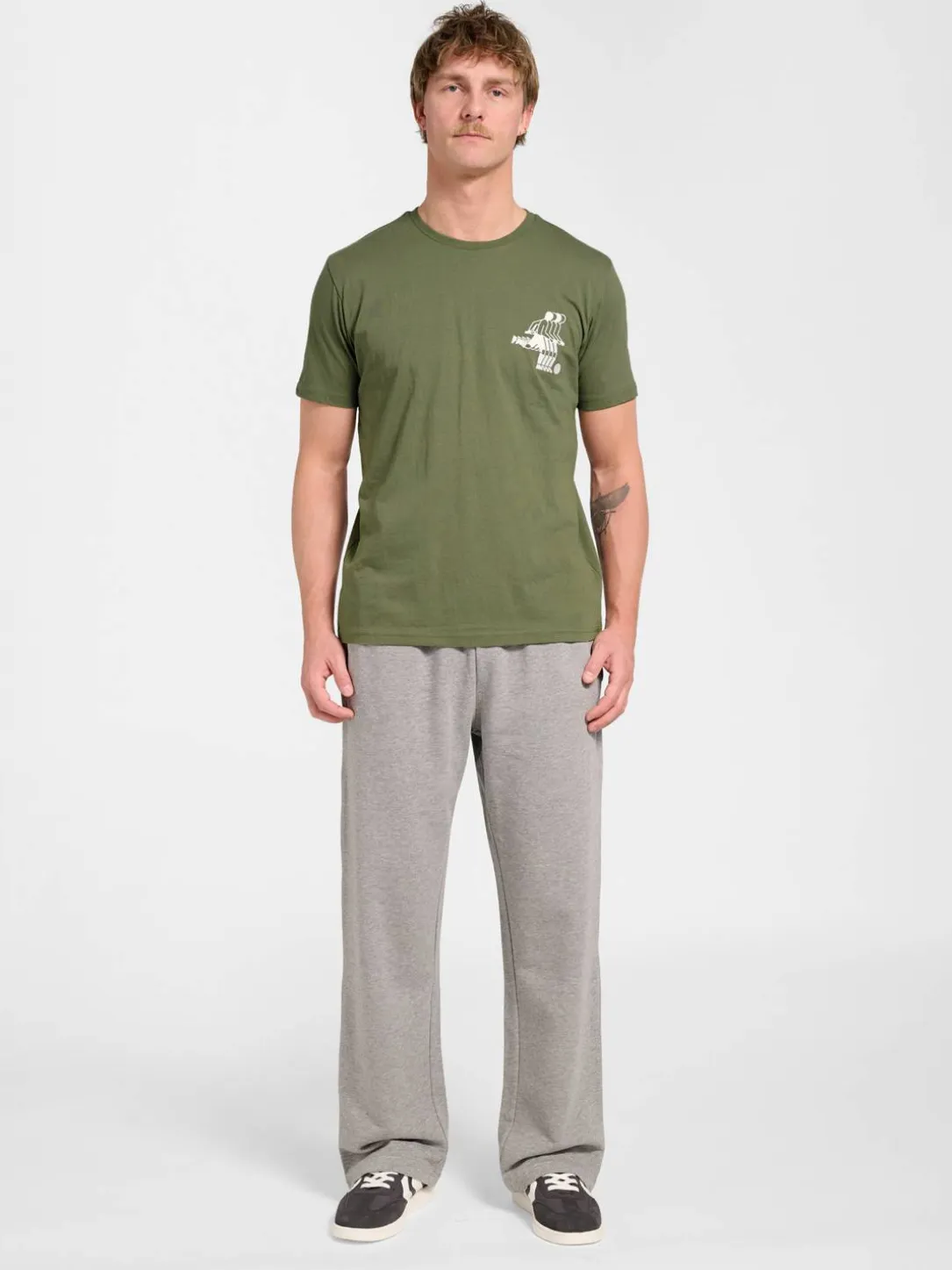 hmlPULSE GRAPHIC T-SHIRT S/S