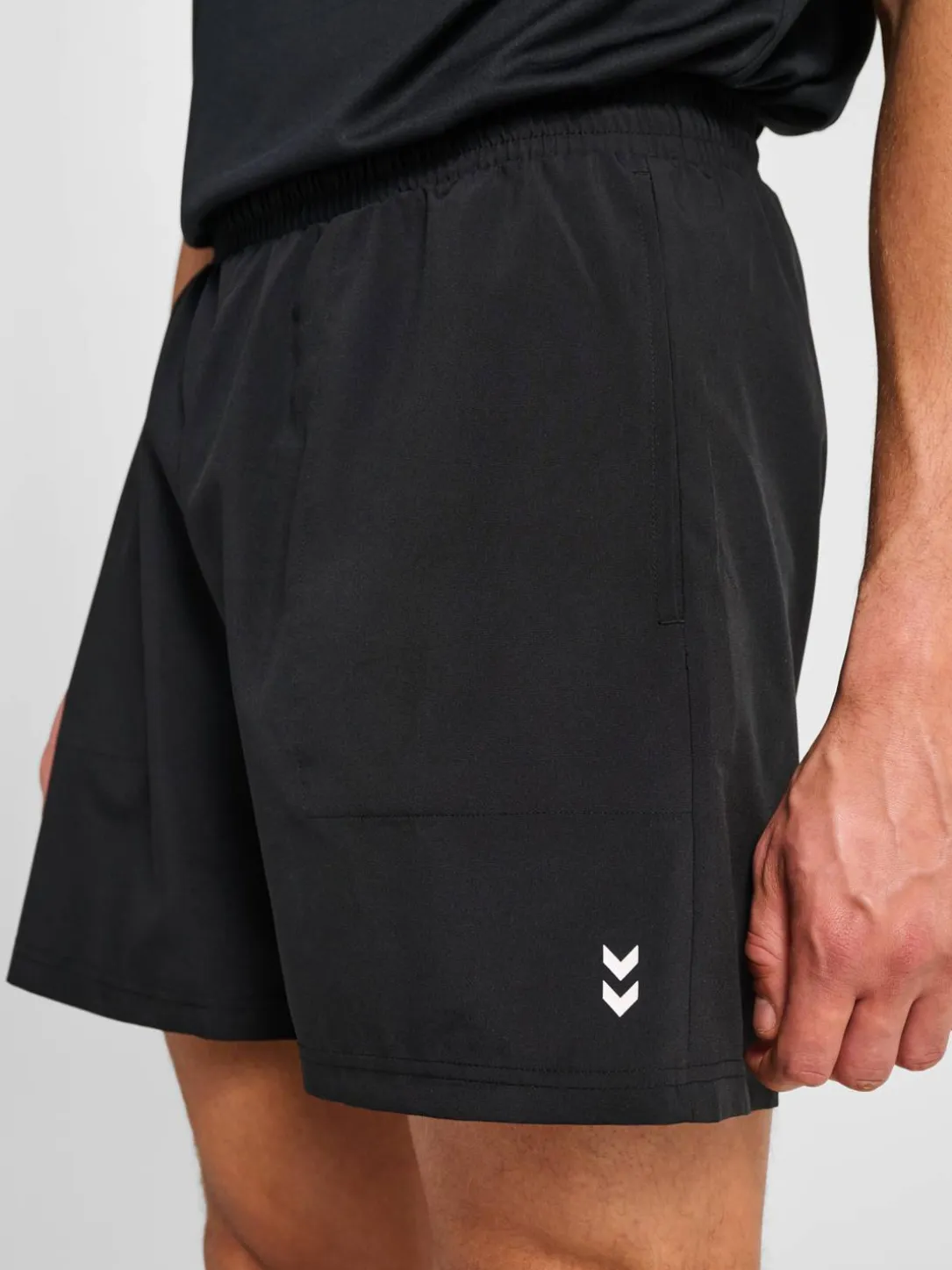 hmlPULSE WORKOUT SHORTS