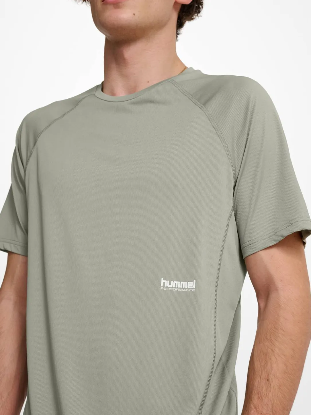 hmlPULSE WORKOUT T-SHIRT S/S