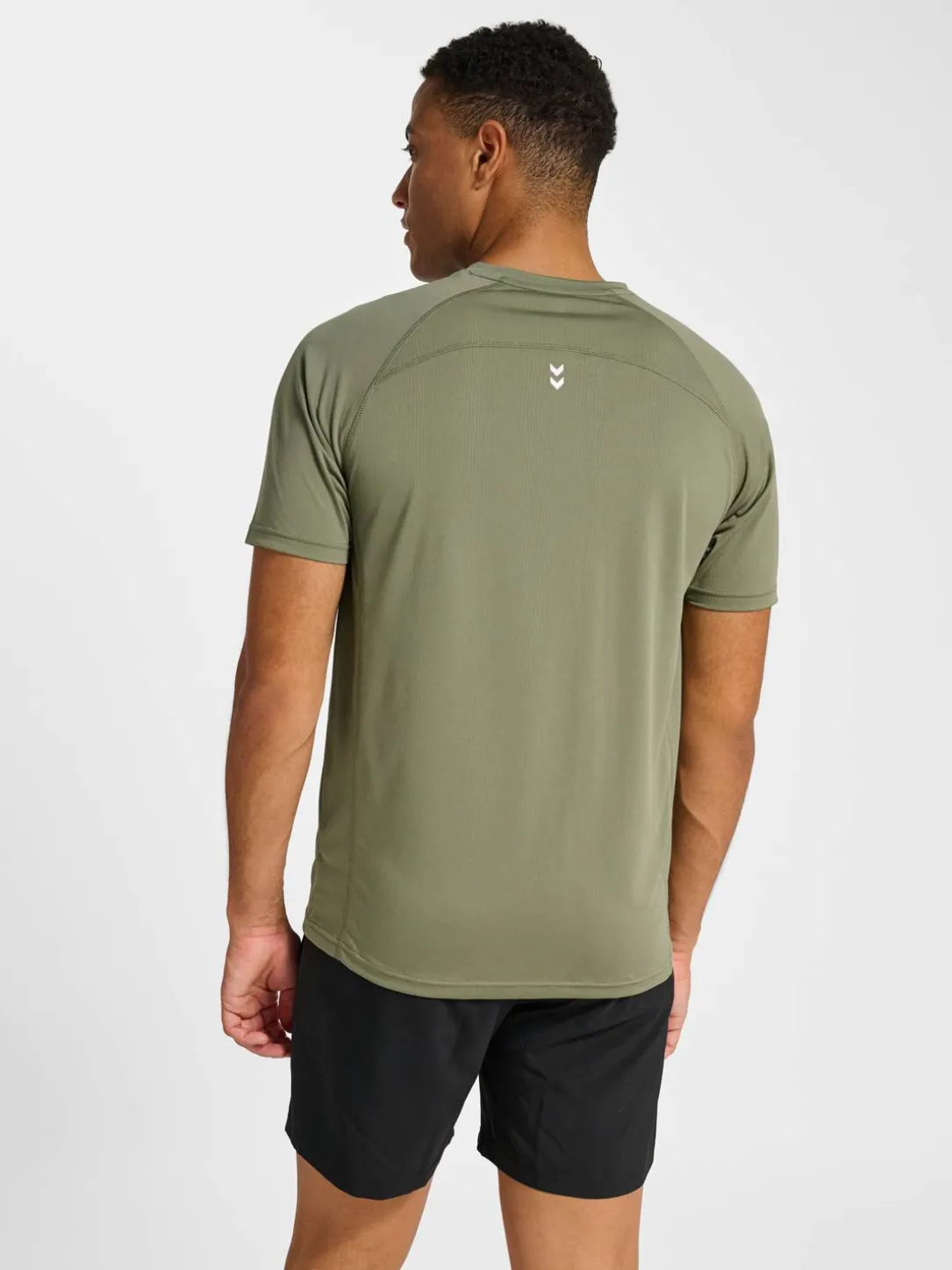 hmlPULSE WORKOUT T-SHIRT S/S