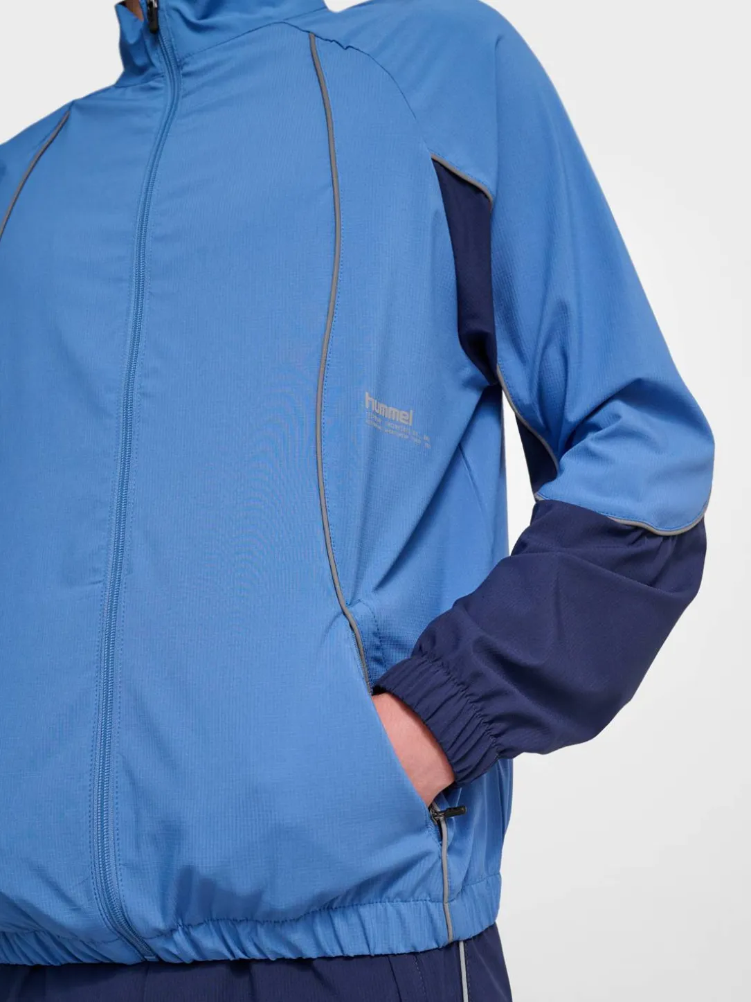 hmlPULSE WOVEN ZIP JACKET