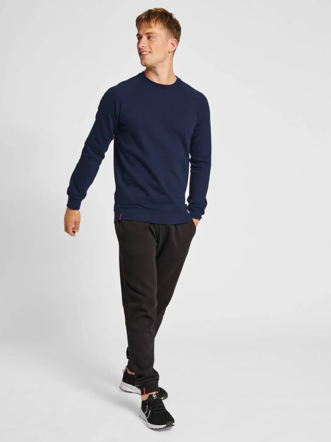 hmlRED CLASSIC SWEATSHIRT