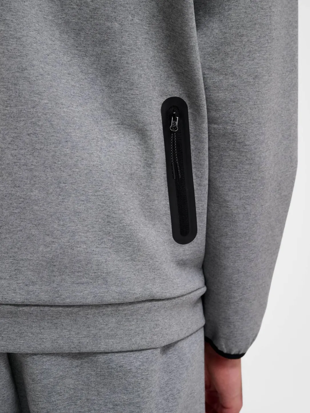 hmlTECH FLEECE REGULAR ZIP HOODIE