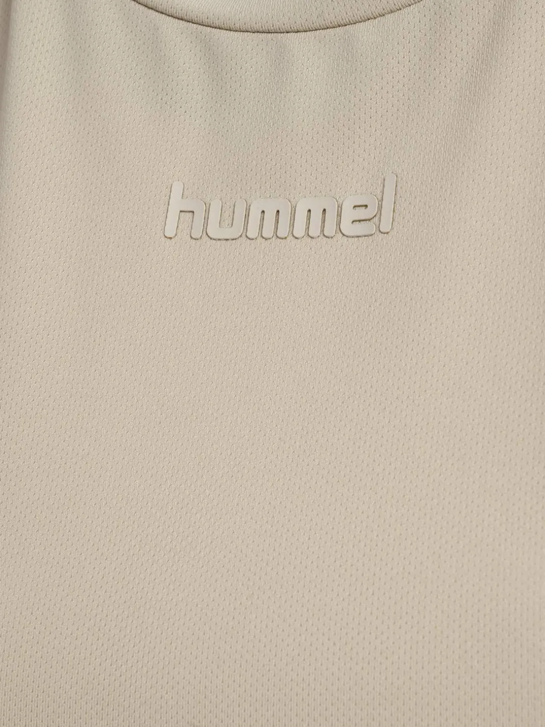 hmlVANJA TECH TOP