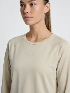 hmlVANJA TECH T-SHIRT L/S
