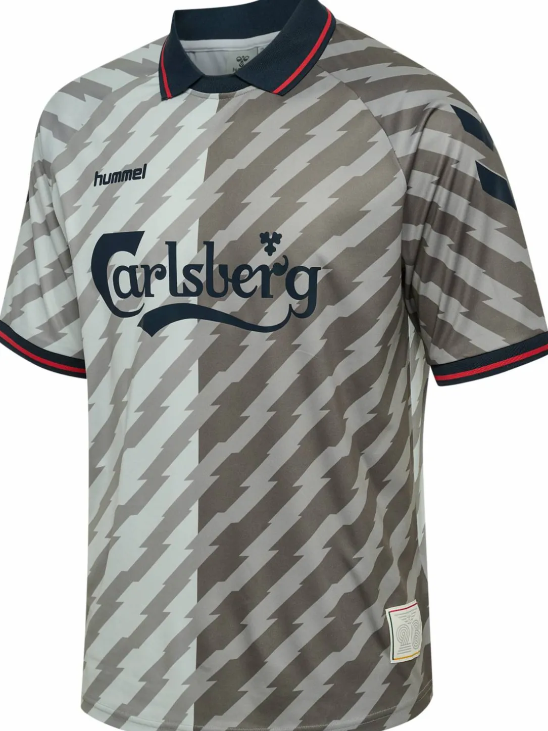 hmlWORLD 26 SOCCER JERSEY