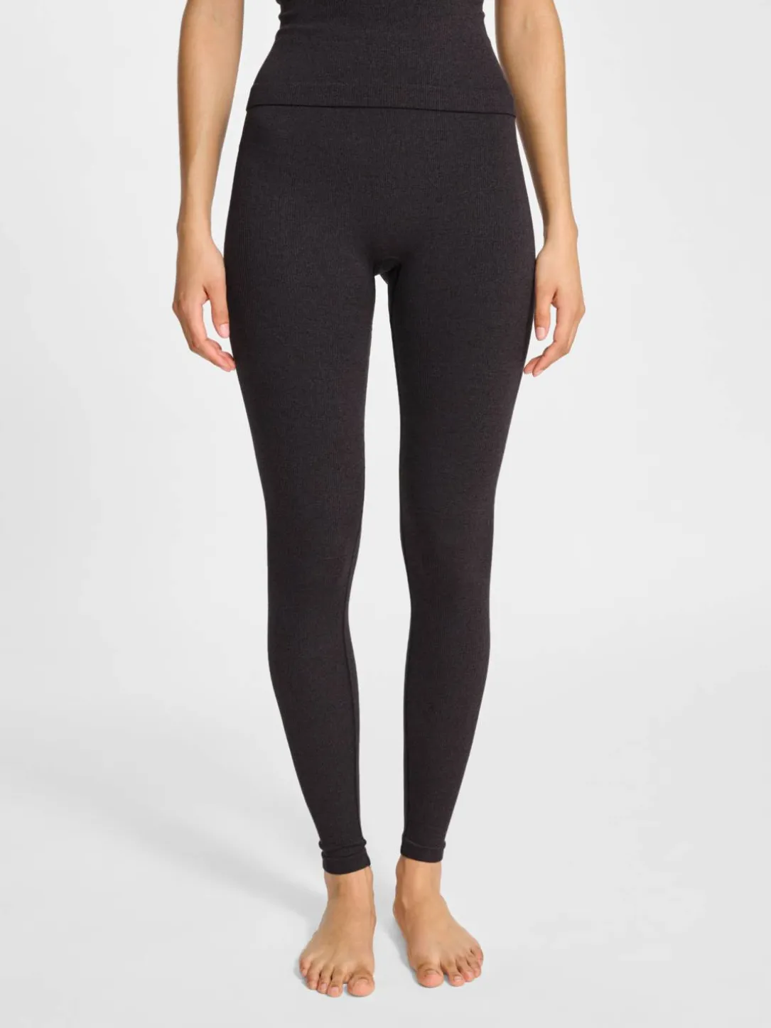 hmlYOGA SEAMLESS RIB MW TIGHTS