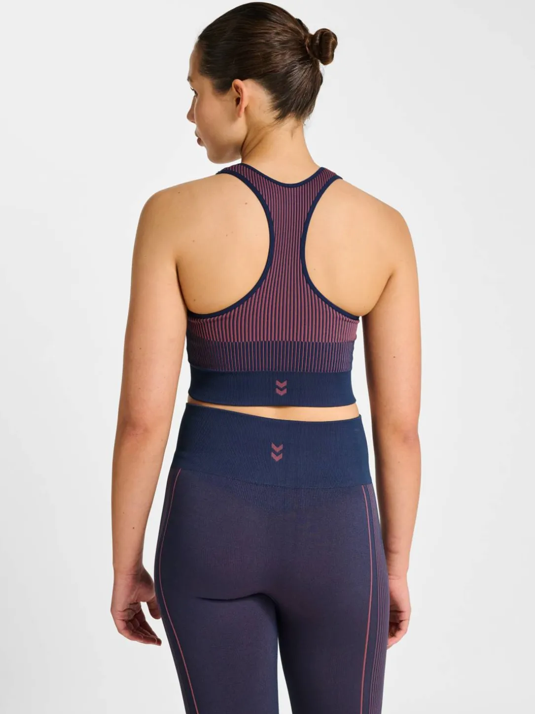 hmlYOGA SEAMLESS W CROP TOP